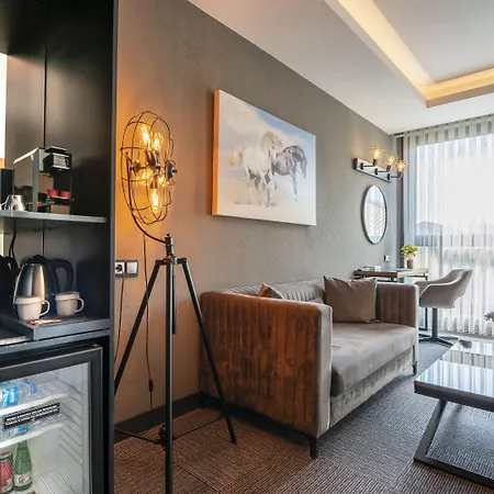 On7 Hotel
