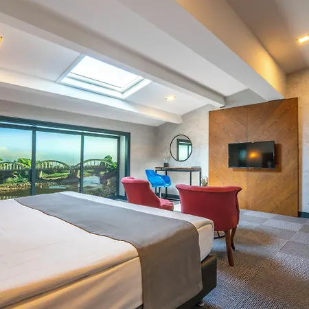 On7 Hotel 4*